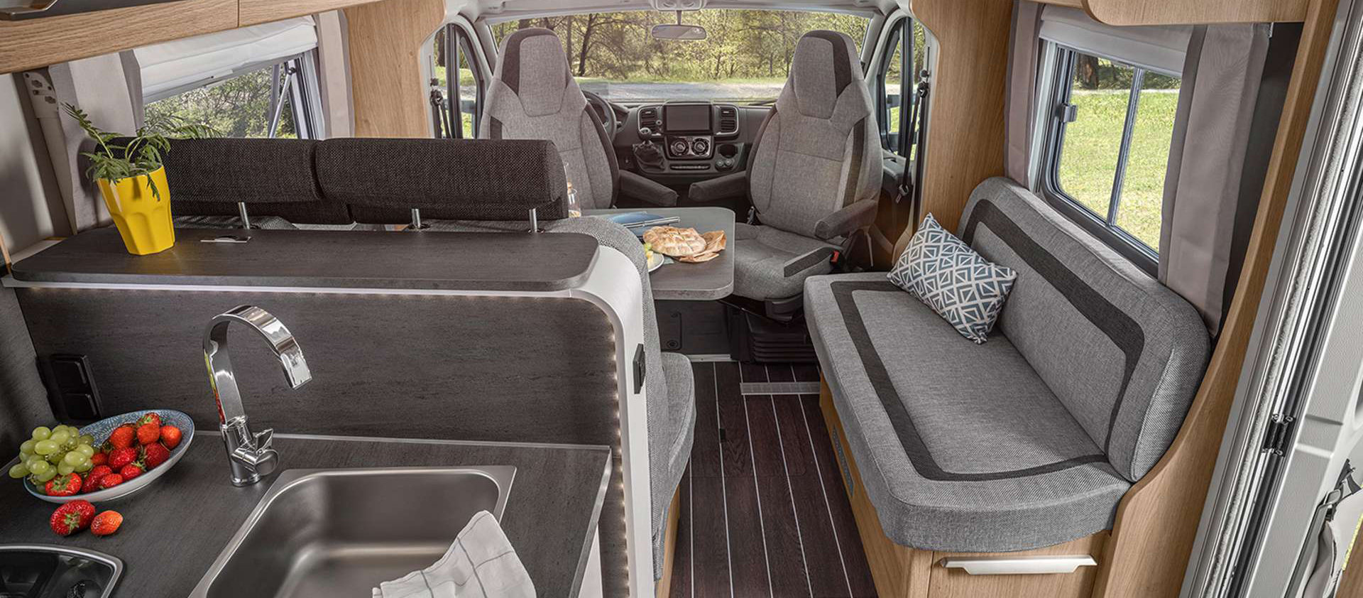 csm_kta-knaus-2021-2022-neuheiten-skyti-platinum-durchschuss_72eb8502df